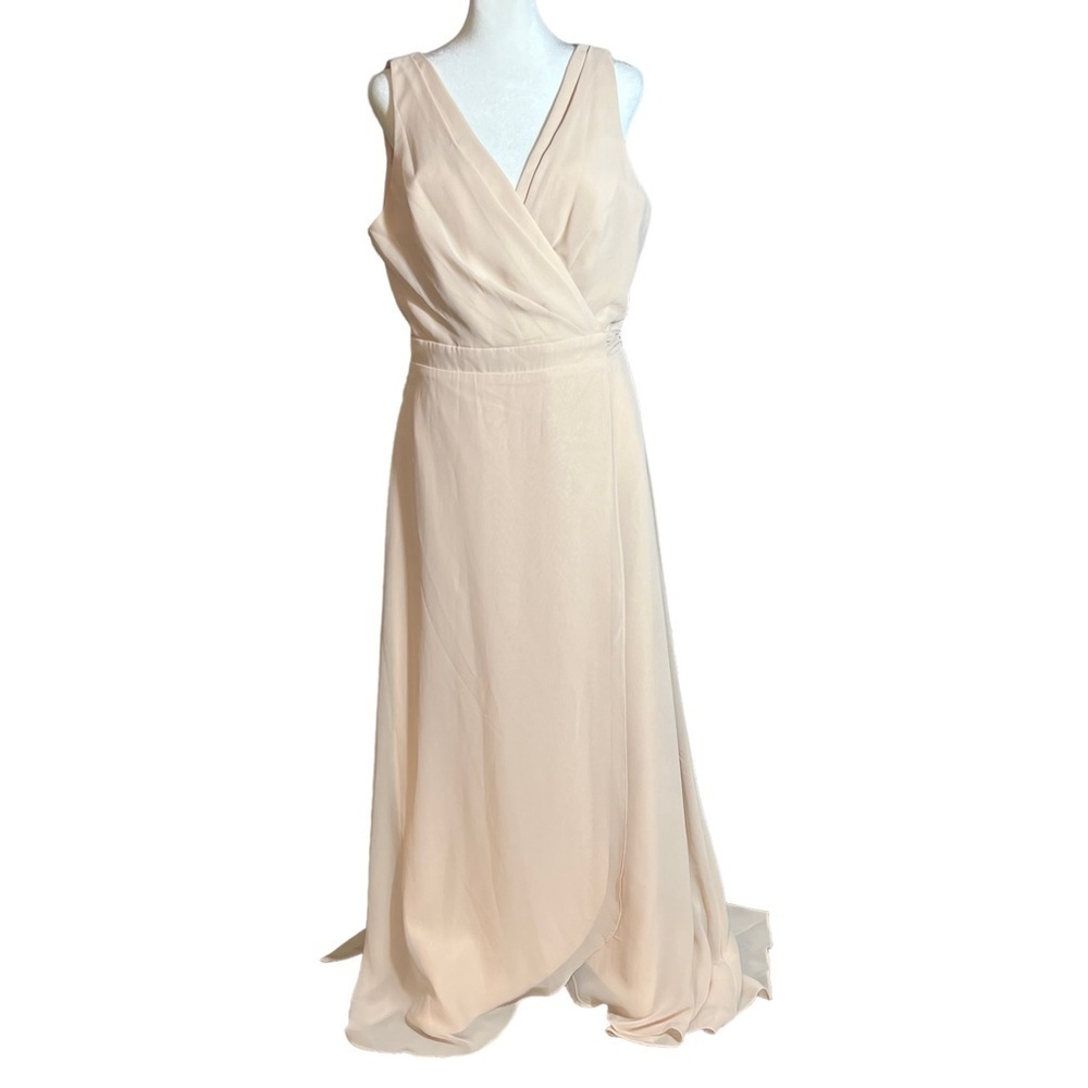 Jenny Packham Chiffon Wrap Gown Sleeveless Gown in Cameo, NWOT, Size 14